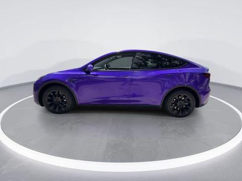 Used 2023 Tesla Model Y Long Range AWD/4WD image 5