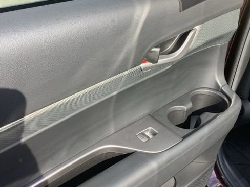 Used 2024 Hyundai Palisade SEL FWD image 20