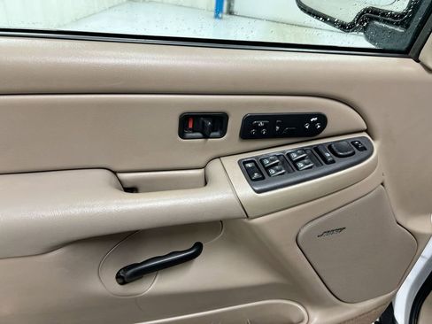 Used 2004 GMC Yukon SLT w/ 1SD Preferred Equipment Group image 19