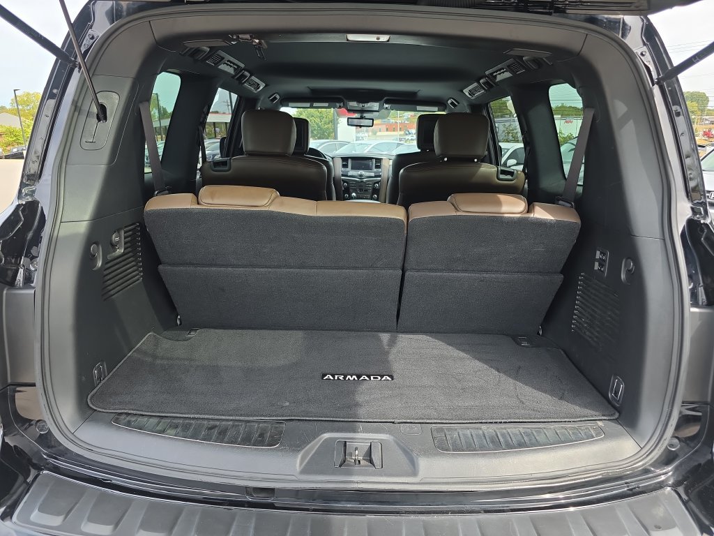 Used 2018 Nissan Armada Platinum w/ Captain Seat Package AWD/4WD image 13