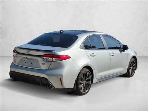 Used 2026 Toyota Corolla SE w/ SE Package FWD image 5