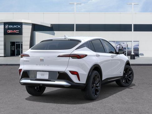 New 2026 Buick Envista Sport Touring image 5