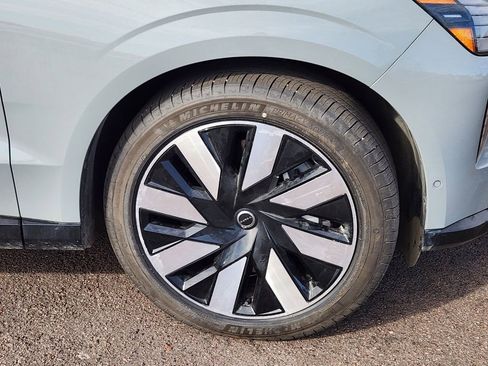 Used 2025 Volvo EX90 Ultra image 9