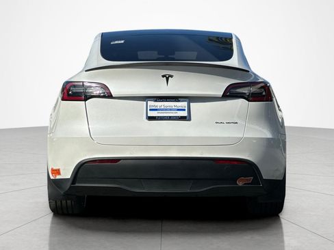 Used 2020 Tesla Model Y Long Range AWD/4WD image 4