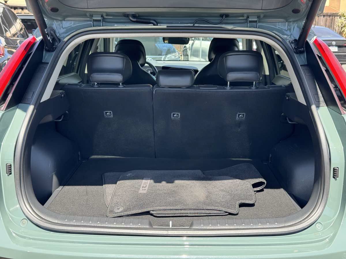 Used 2023 Kia Niro Wind FWD image 10