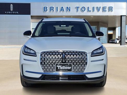 New 2026 Lincoln Corsair Premiere image 3