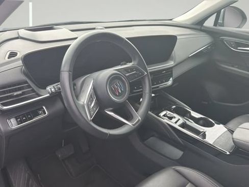 Used 2025 Buick Envision Preferred AWD/4WD image 10