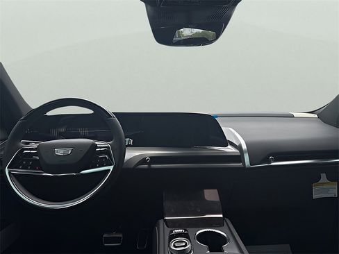 New 2026 Cadillac Vistiq Luxury image 29