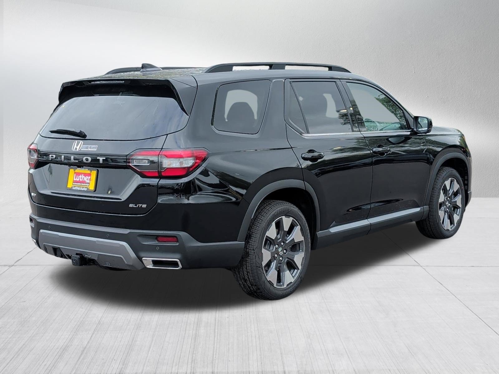 New 2026 Honda Pilot Elite image 7