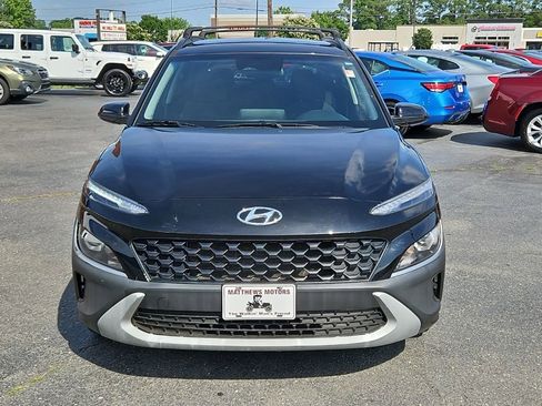 Used 2023 Hyundai Kona SEL AWD/4WD image 2