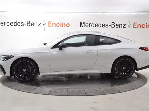 New 2026 Mercedes-Benz CLE 450 4MATIC Coupe image 3