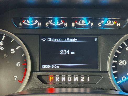 Used 2016 Ford F150 XLT w/ Equipment Group 302A Luxury AWD/4WD image 26