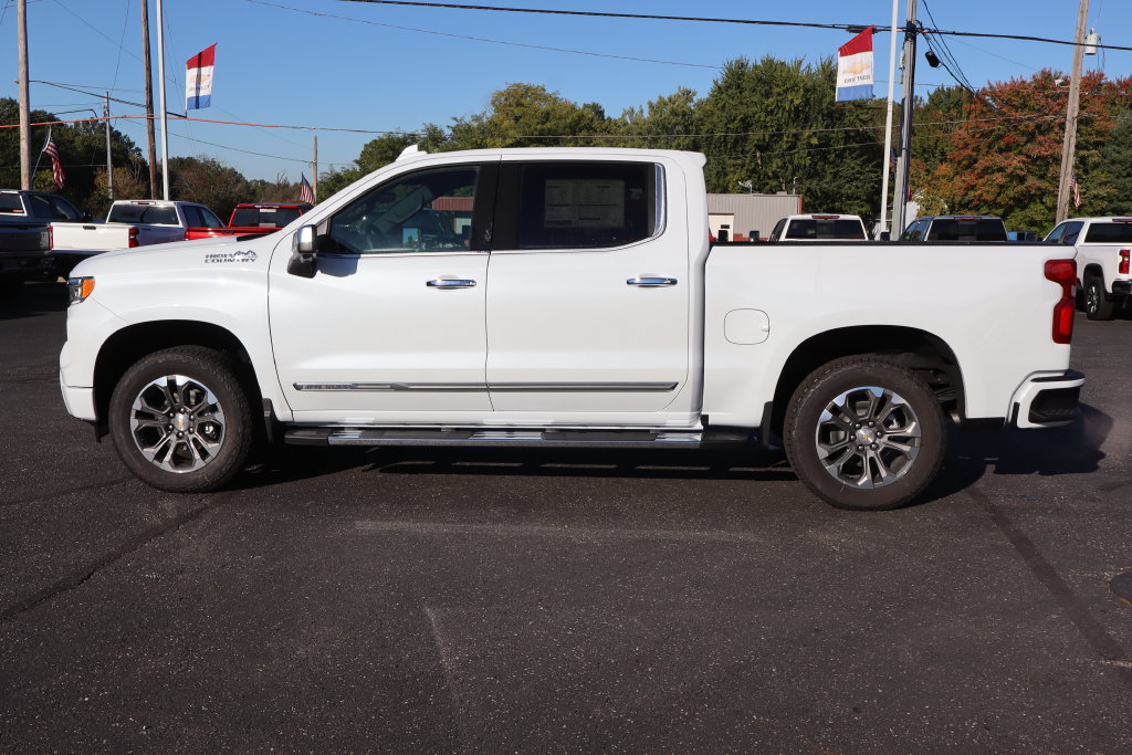 New 2026 Chevrolet Silverado 1500 High Country w/ Technology Package AWD/4WD image 25