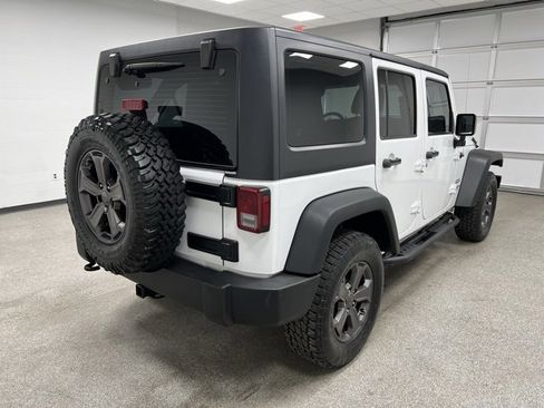Used 2016 Jeep Wrangler Unlimited Sport w/ Connectivity Group image 11
