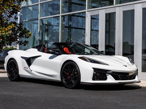 Used 2023 Chevrolet Corvette Z06 w/ Stealth Interior Trim Package image 26