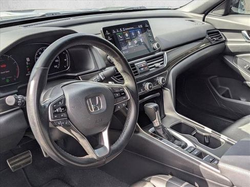 Used 2021 Honda Accord Sport image 9