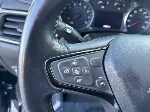 Used 2022 Chevrolet Equinox RS w/ LPO, Floor Liner Package AWD/4WD image 23