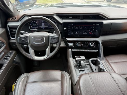 Used 2024 GMC Sierra 1500 Denali w/ Denali Reserve Package image 14