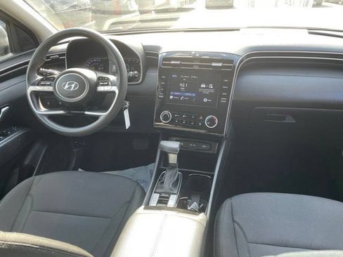 Used 2024 Hyundai Tucson SE FWD image 7