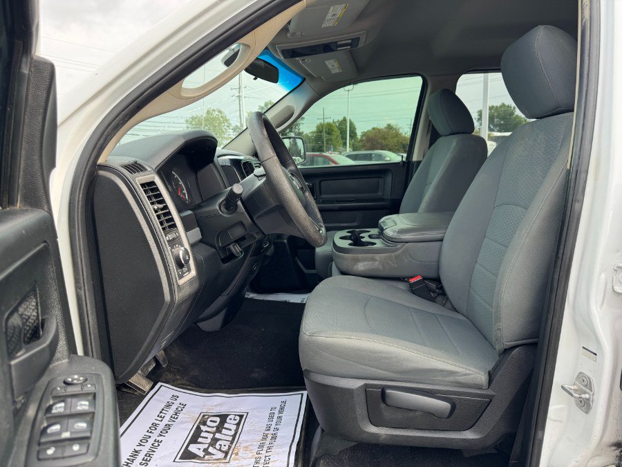 Used 2018 RAM 1500 Express w/ Express Value Package AWD/4WD image 15