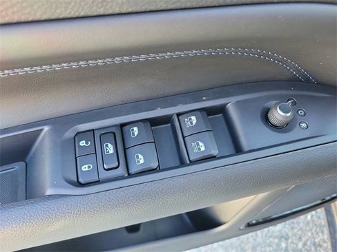 New 2026 Jeep Compass Latitude image 18