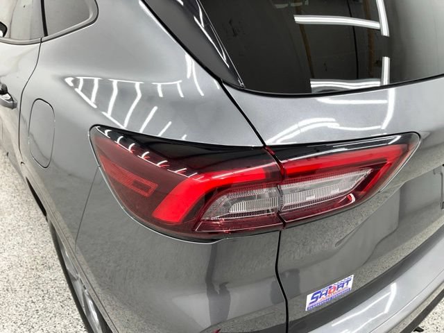 Used 2023 Ford Escape ST-Line FWD image 14