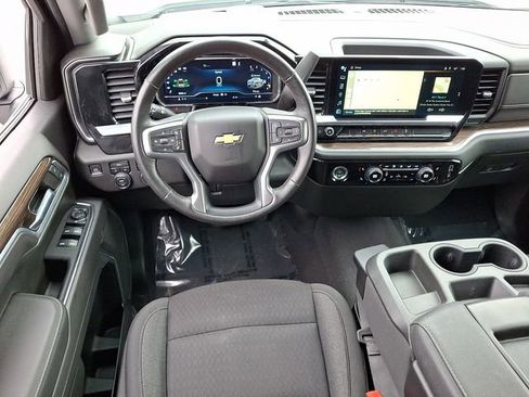 Used 2022 Chevrolet Silverado 1500 LT image 14