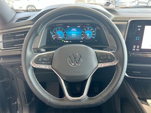 New 2025 Volkswagen Atlas Cross Sport SE image 17