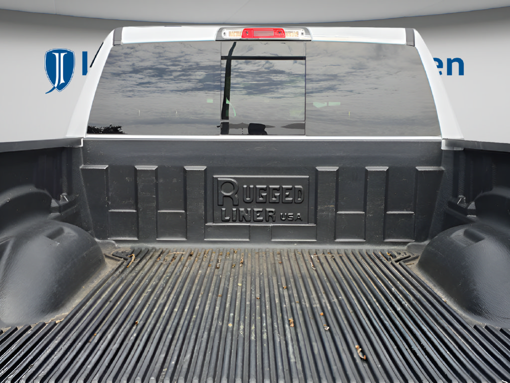 Used 2025 RAM 1500 Laramie AWD/4WD image 22