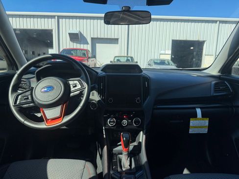 Used 2024 Subaru Forester Sport image 33
