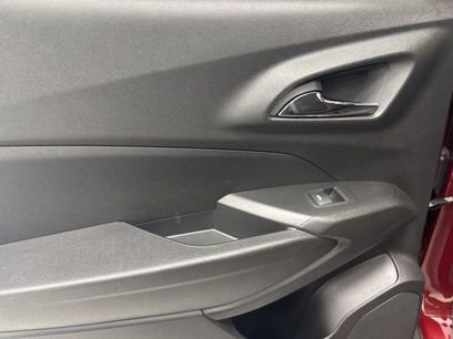 Used 2024 Chevrolet Trax LT