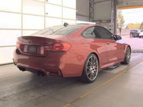 Used 2017 BMW M4 Coupe image 5