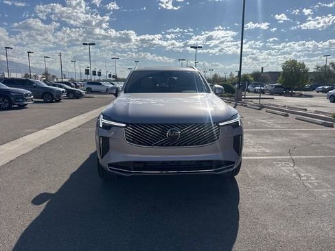 New 2026 Volvo XC90 B5 Plus w/ Protection Package AWD/4WD image 2