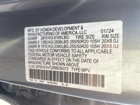 Used 2024 Honda Pilot Touring image 23