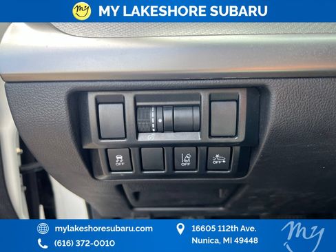 Used 2019 Subaru Outback 2.5i AWD/4WD image 12