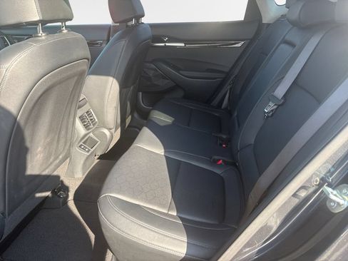 Used 2025 Kia Seltos EX w/ EX Sunroof Package AWD/4WD image 21