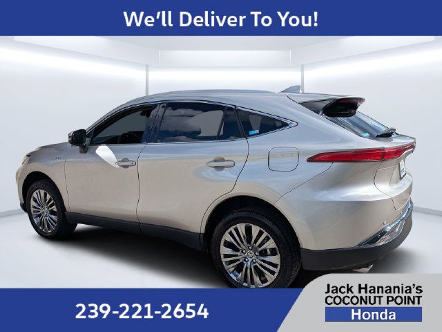 Used 2021 Toyota Venza XLE w/ Softex Package AWD/4WD image 5