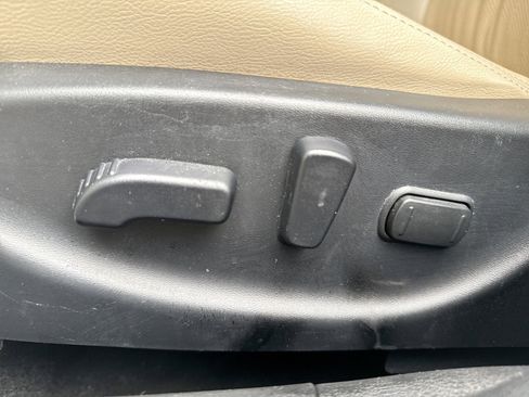 Used 2019 Nissan Maxima 3.5 SV w/ Floor Mat Group FWD image 14