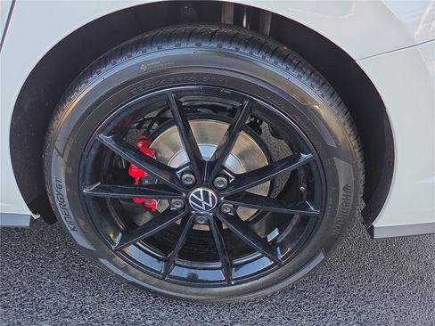 New 2026 Volkswagen Jetta GLI Autobahn image 10