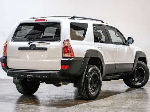 Used 2003 Toyota 4Runner SR5 RWD image 11