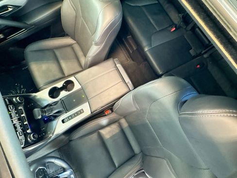 Used 2024 Lexus LX 600 F Sport AWD/4WD image 19