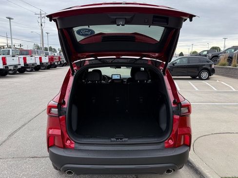 New 2026 Ford Escape ST-Line w/ Cold Weather Package image 13