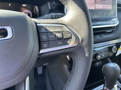 New 2026 Jeep Compass Limited w/ Sun, Sound & Navigation Group AWD/4WD image 14