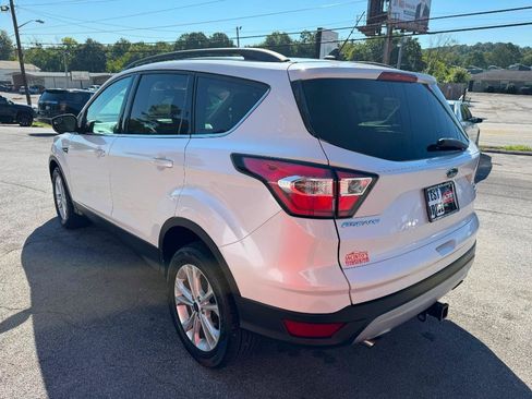 Used 2018 Ford Escape SE w/ SE Sync 3 Package FWD image 7