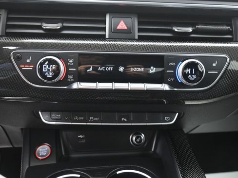 Used 2019 Audi S4 Premium Plus w/ Premium Plus Package image 19