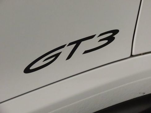 Certified 2023 Porsche 911 GT3 RWD image 13