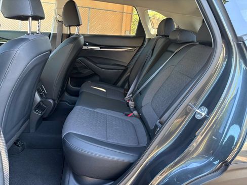 Used 2025 Kia Seltos S FWD image 21