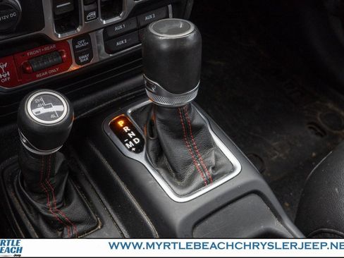 Used 2023 Jeep Wrangler Unlimited Rubicon w/ LED Lighting Group image 25