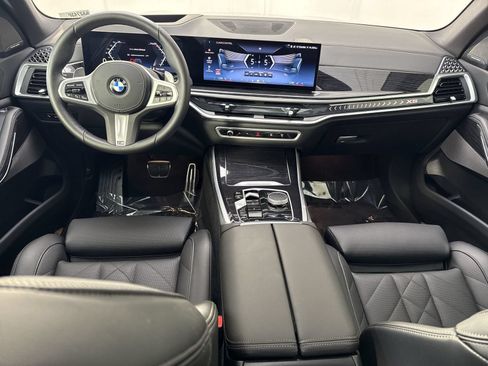 Used 2026 BMW X5 xDrive40i w/ M Sport Package AWD/4WD image 24