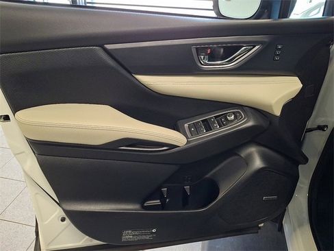 Certified 2025 Subaru Ascent Limited w/ Popular Package #2 image 14